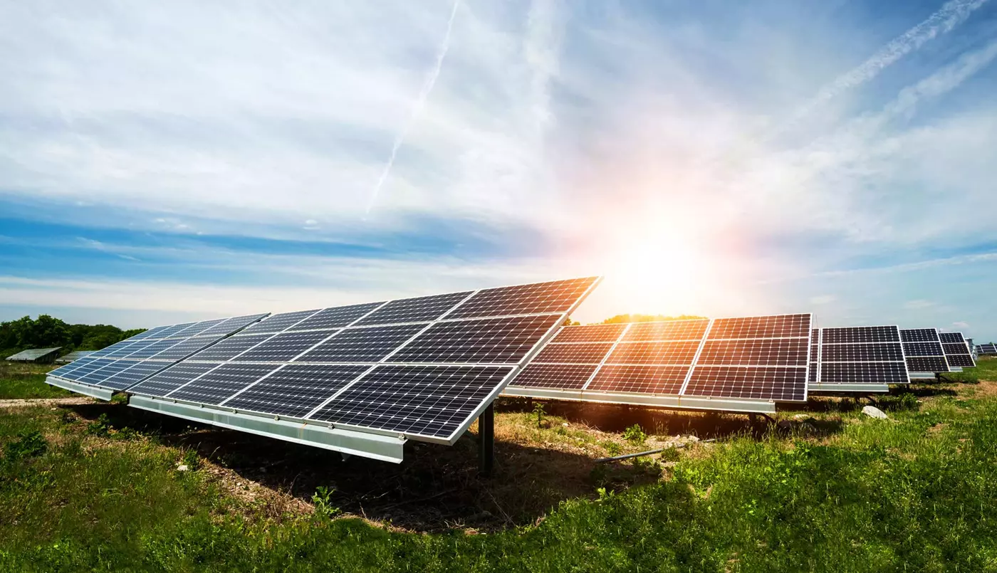 Sun Power Rising: Construction Begins on New Zealand’s Largest Solar Farm