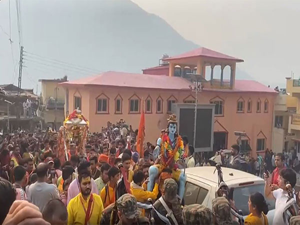 Char Dham Yatra: Panchmukhi Doli leaves for second stop Phata from Guptkashi  ANI | Updated: May 08, 2024 08:06 IST