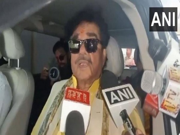 Shatrughan Sinha to take on BJP’s S Ahluwalia from West Bengal’s Asansol constituency
