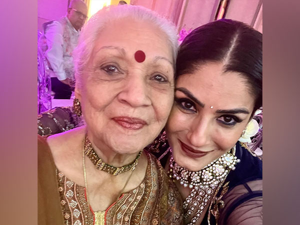 .Mother’s Day: Raveena Tandon gives a shout out to “ladies who shaped her life”